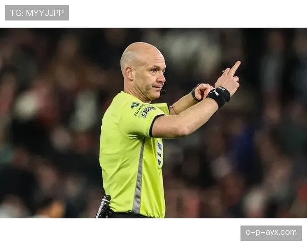 泰勒·罗伯茨闪耀英超，关键进球助球队力克强敌