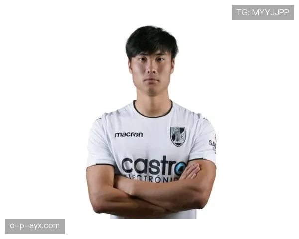 加维荣膺科帕金童奖,闪耀全球足坛新星之光 加维荣膺科帕金童奖,闪耀全球足坛新星之光