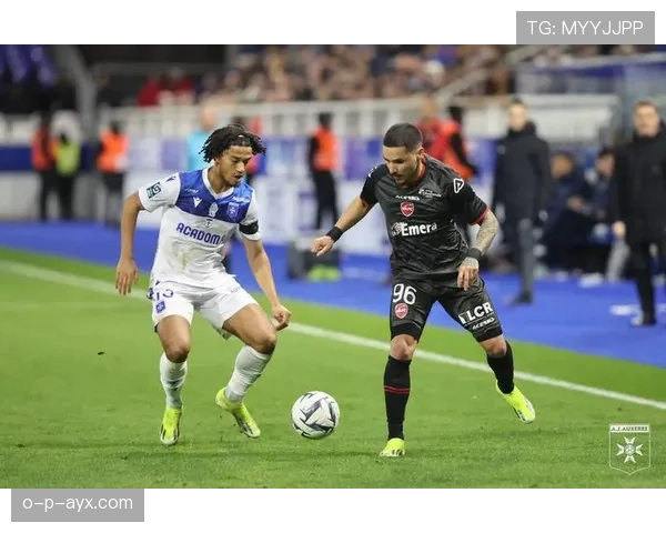 欧洲杯模拟对决揭示新战术趋势，专家预测胜负走向